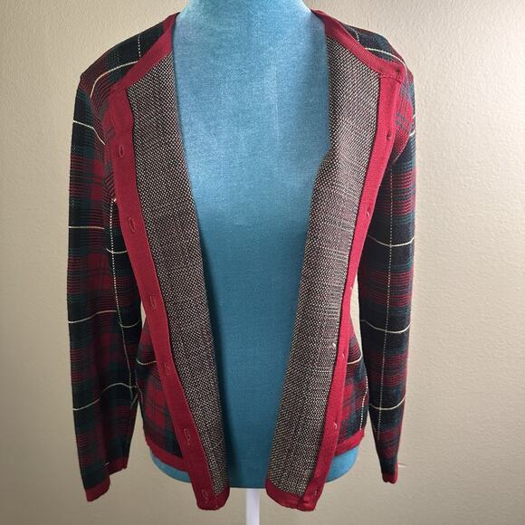 Talbots women S Cardigan Merino Wool Button Red Christmas Plaid made in Italy - Picture 7 of 16